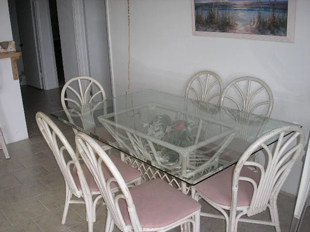 ow-107-dining-area_library_93047