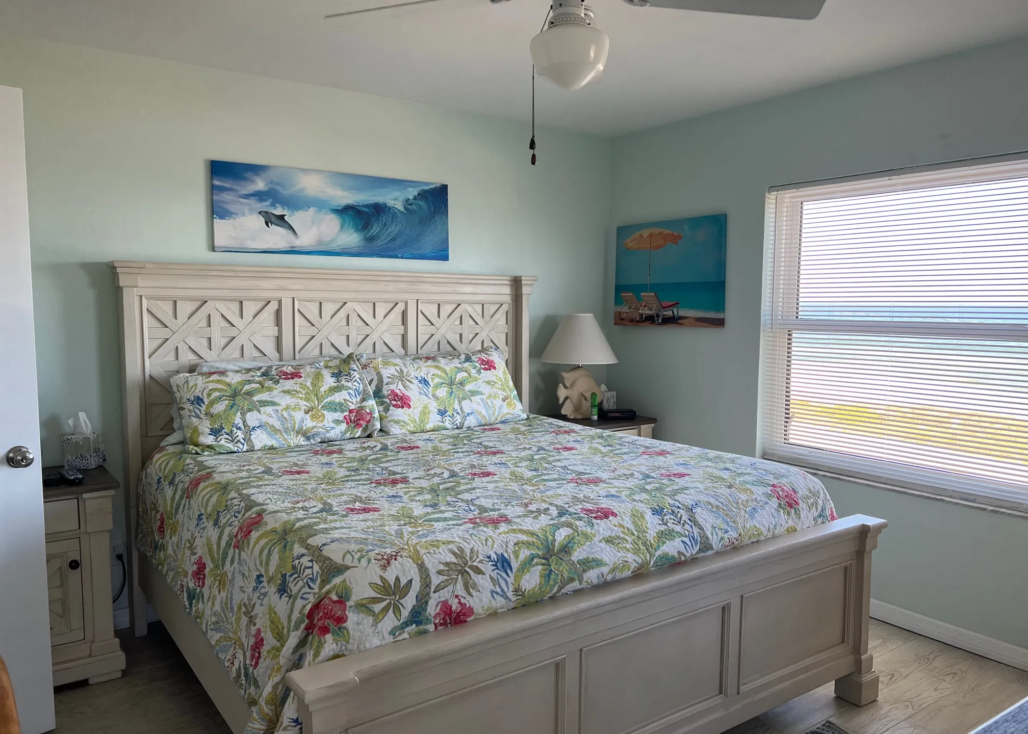 master-bedroom-110755_library_110755