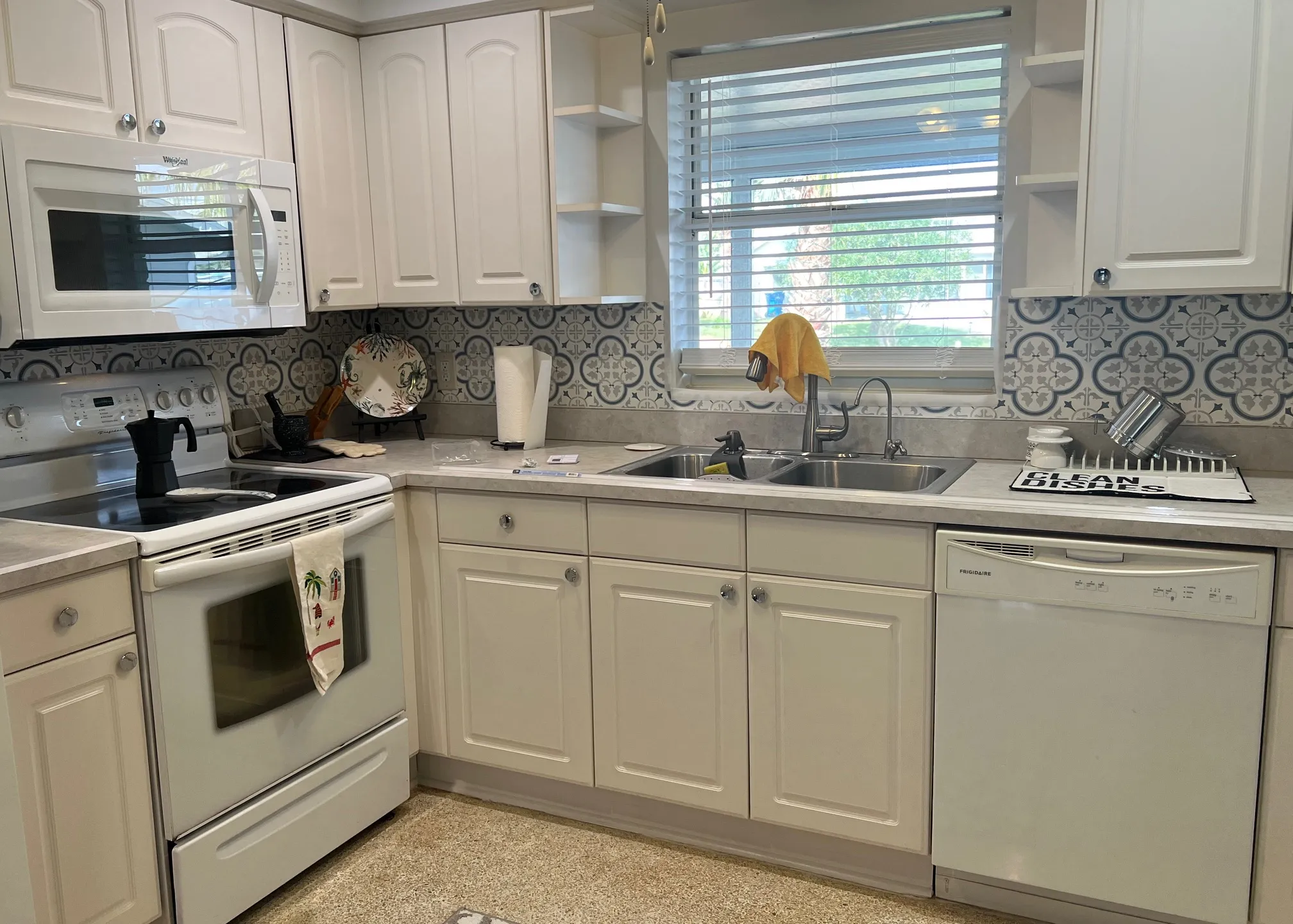 kitchen-125199_library_125199