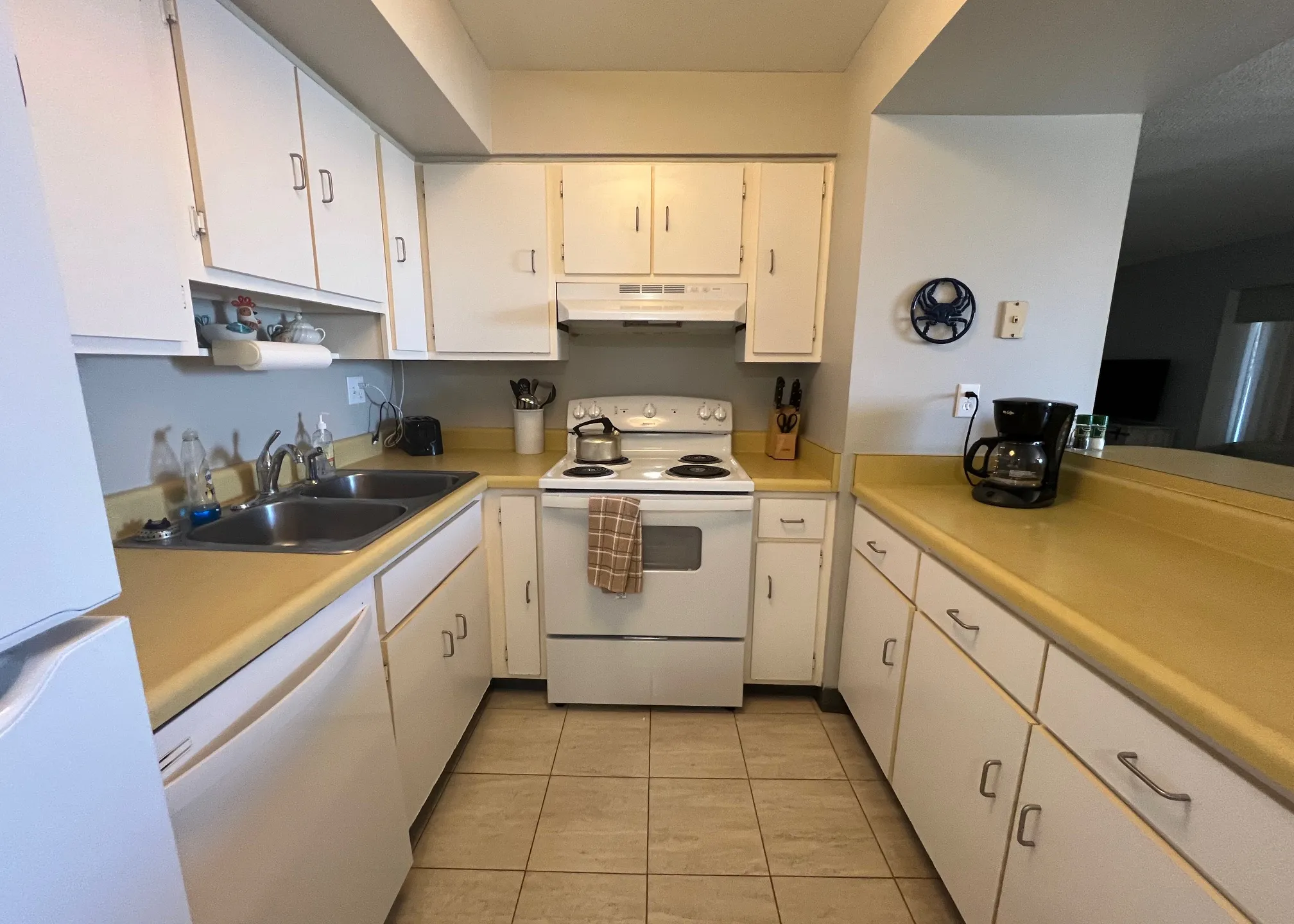 kitchen-133438_library_133438