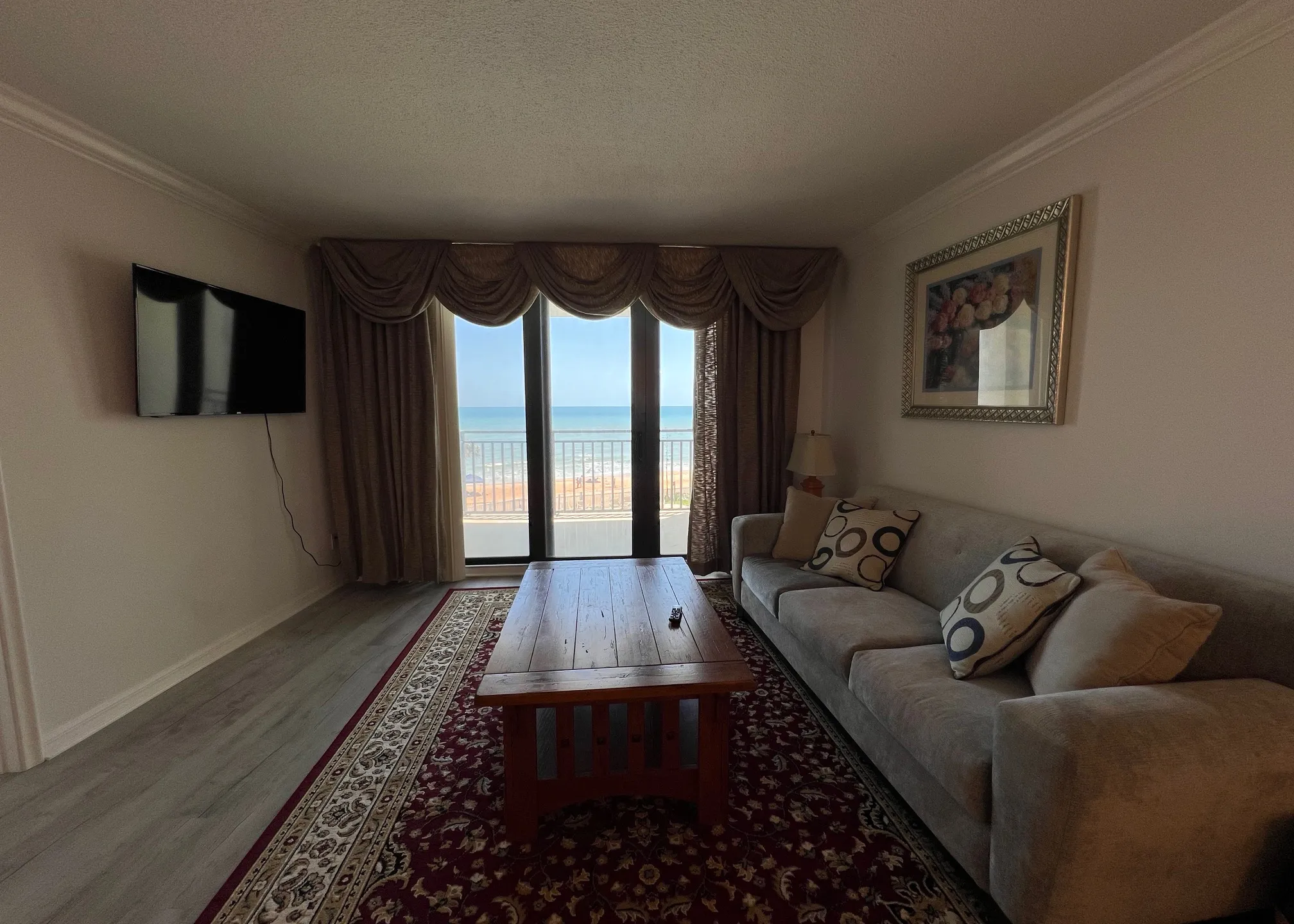living-room-133691_library_133691
