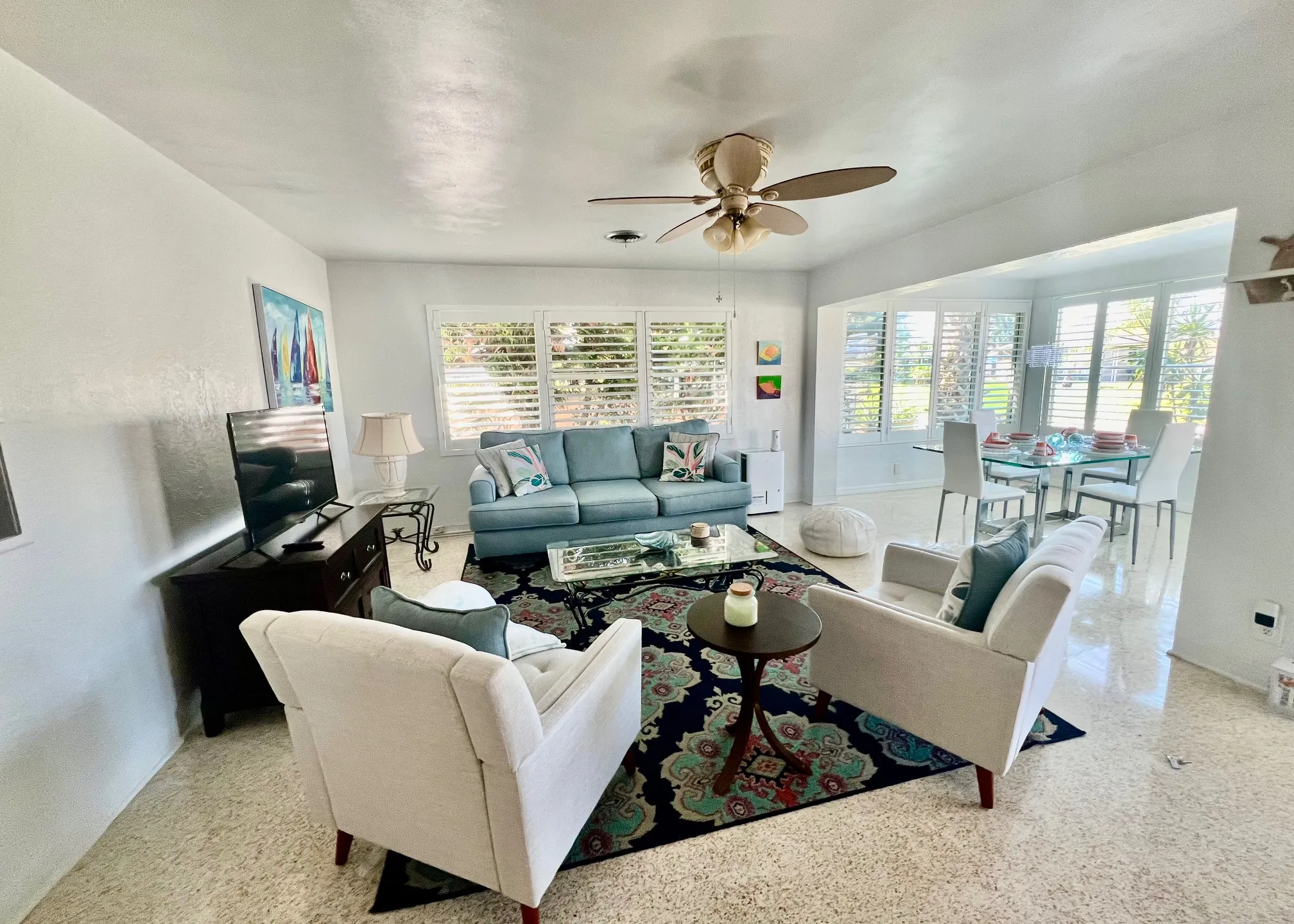 living-room-134547_library_134547