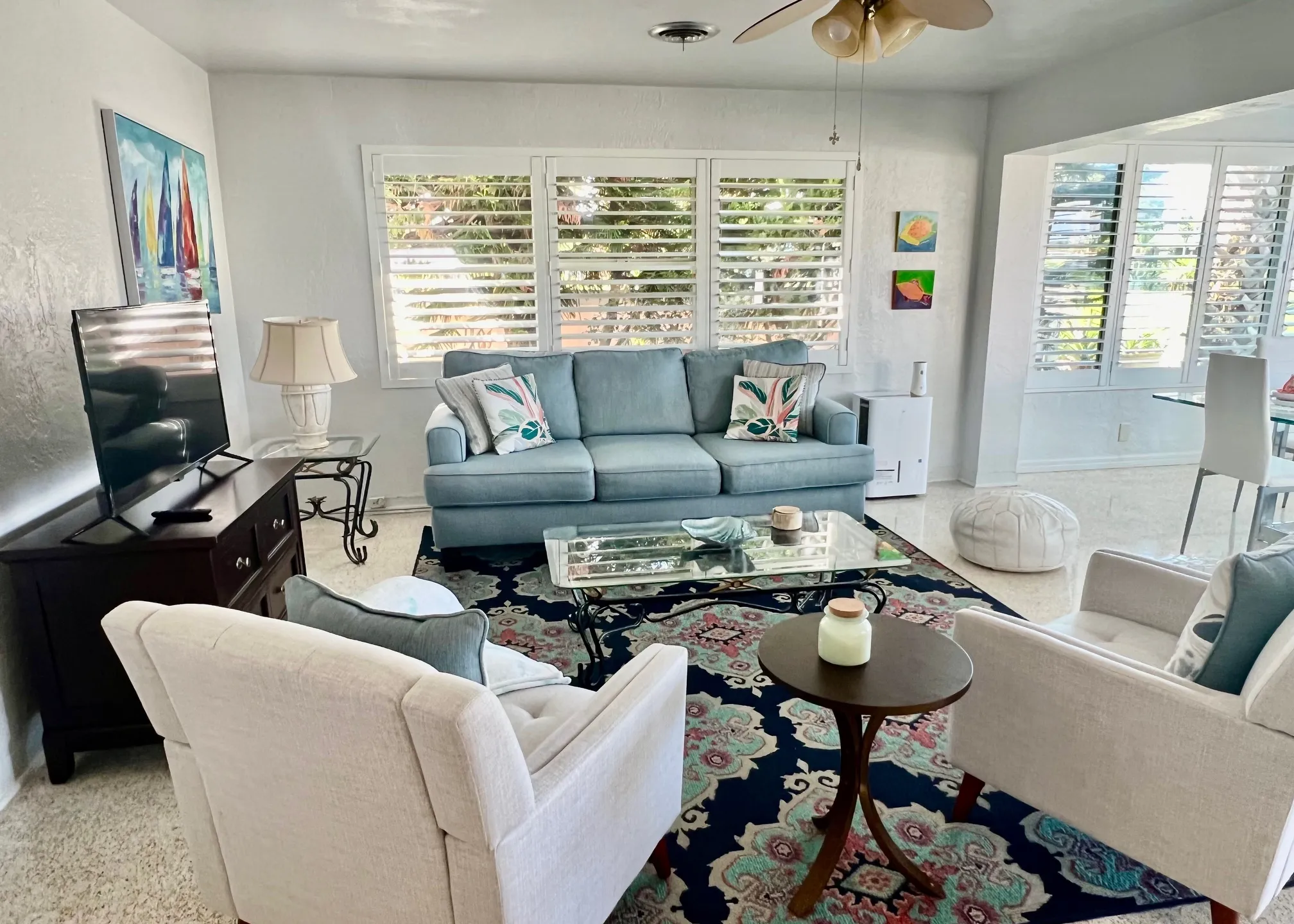 living-room-134548_library_134548