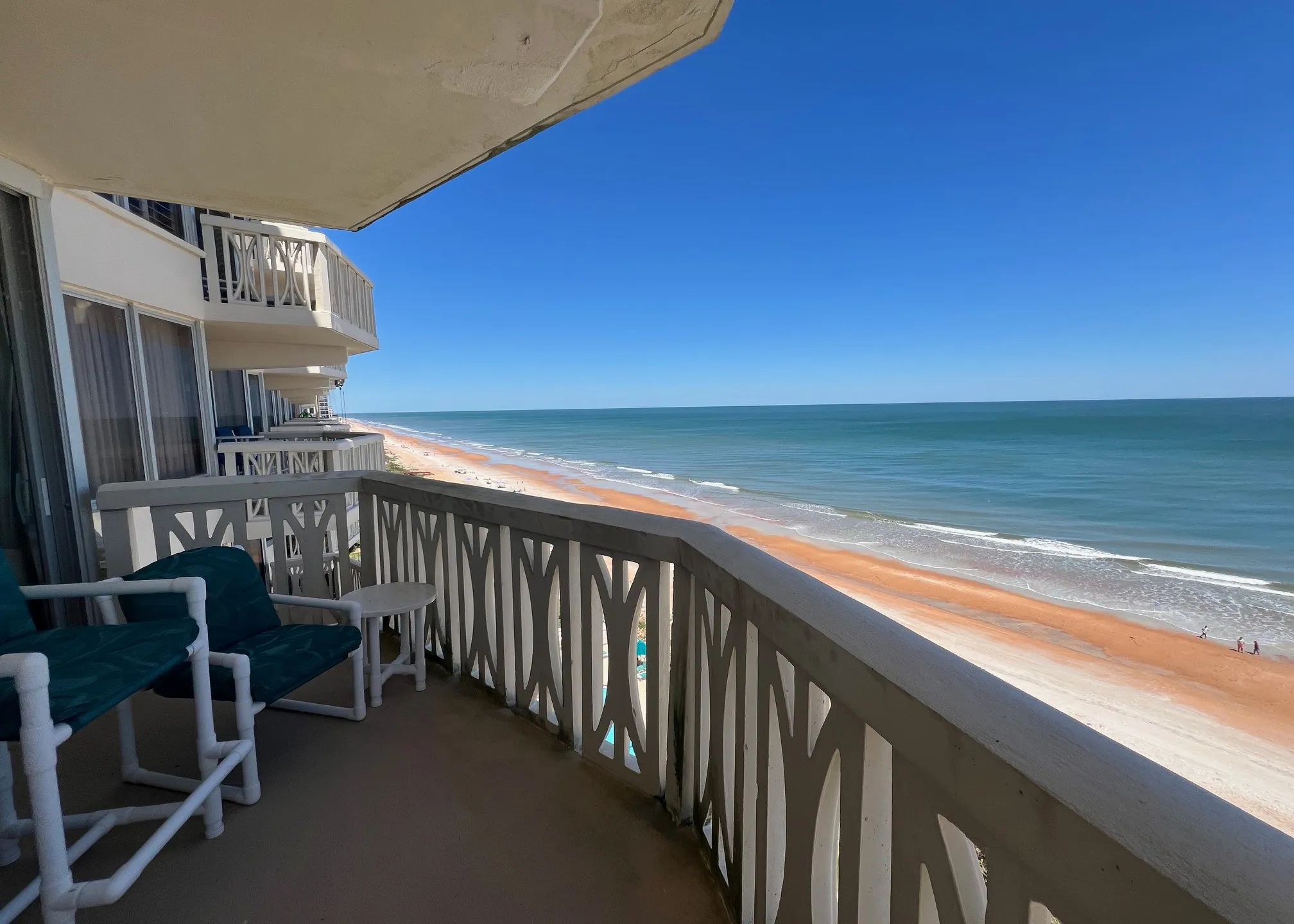 private-unit-balcony-133428_library_133428