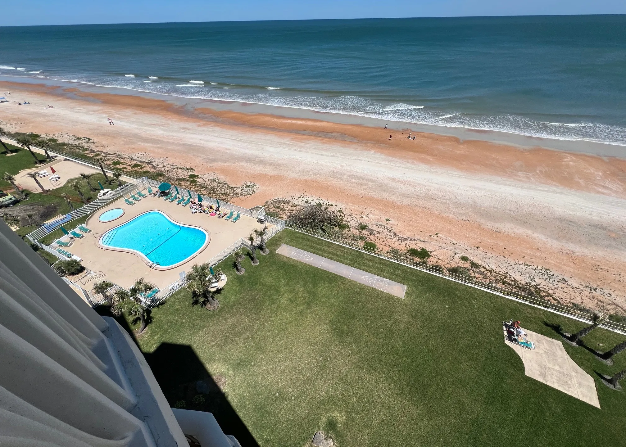 view-from-balcony-133429_library_133429