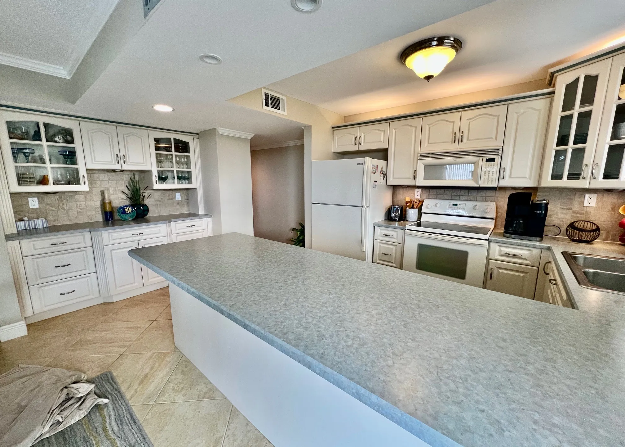 kitchen-143999_library_143999