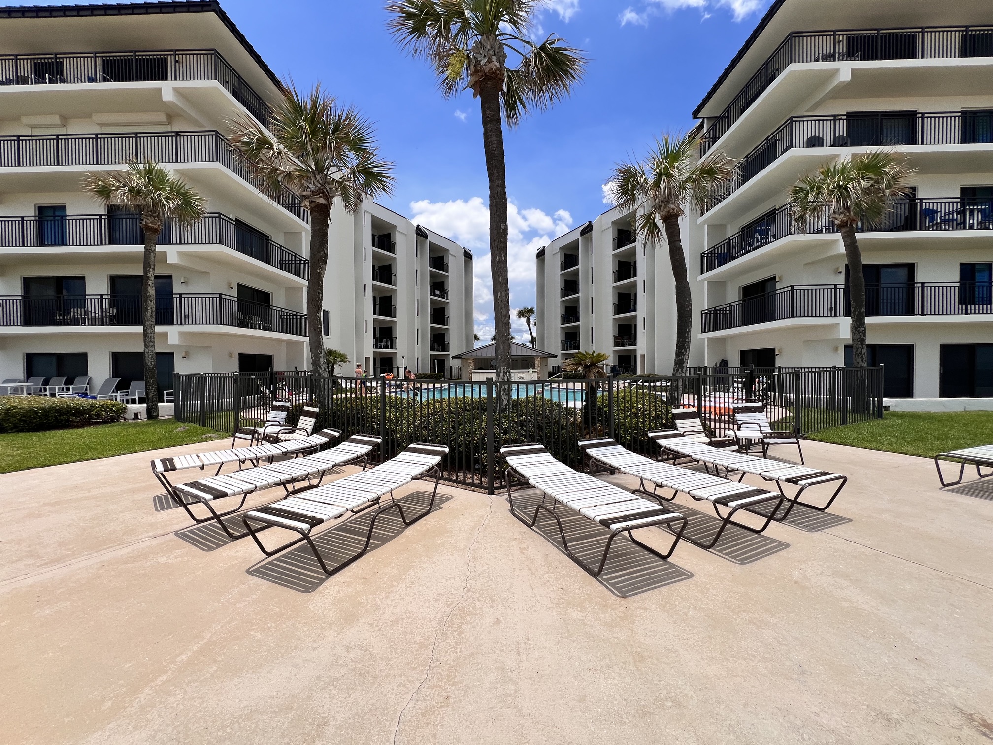 Indies House Condo - 306