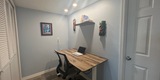 office w/adjustable desk
